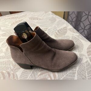 Lucky Brand Taupe Ankle Booties